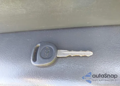 2003 Chevrolet Tahoe Lt z USA, uszkodzony, nr VIN 1GNEK13T93R184406